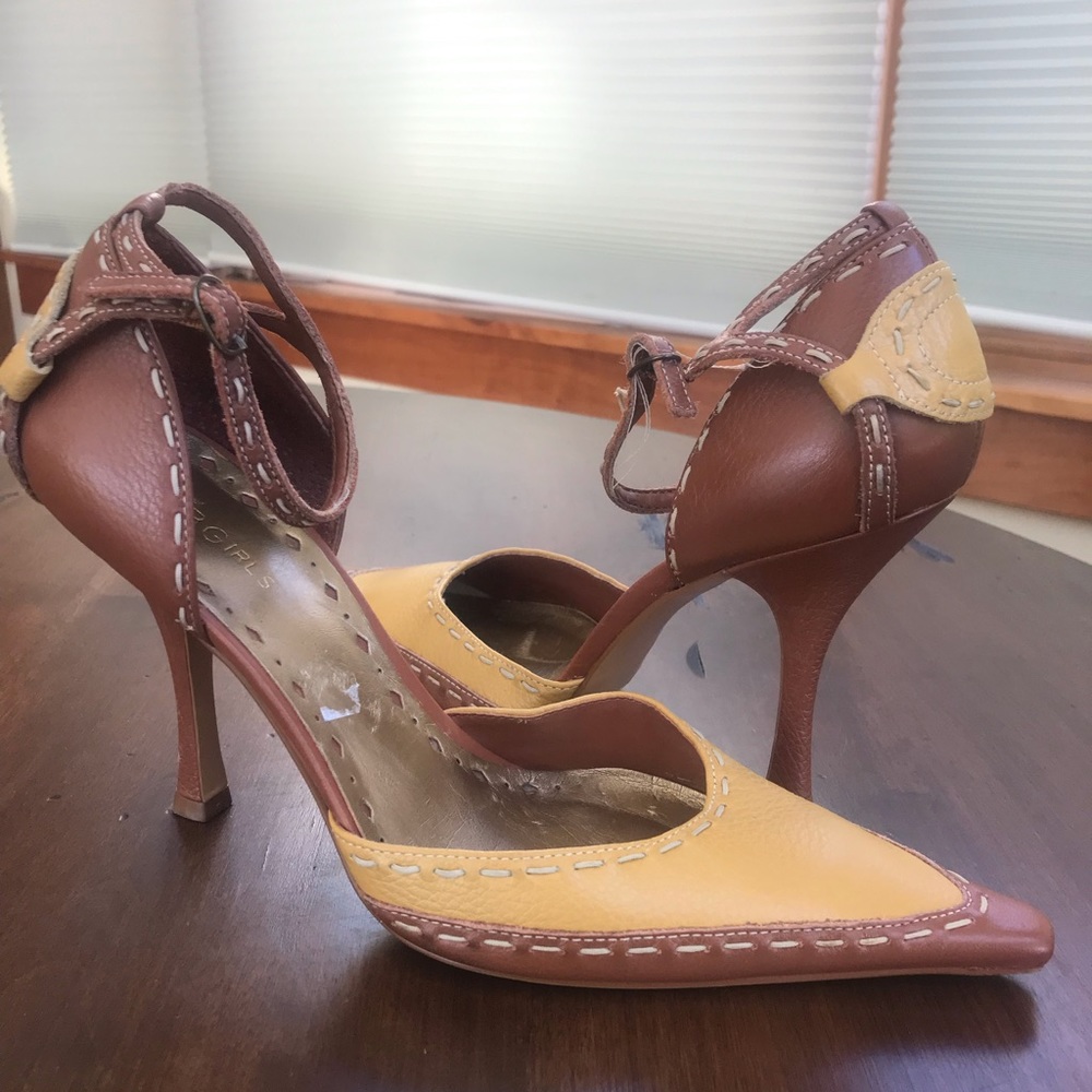 Color block BCBGirks Stilletos